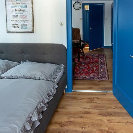 Altes Pastorat Am Husumer Hafen Apartman Husum  Kültér fotó