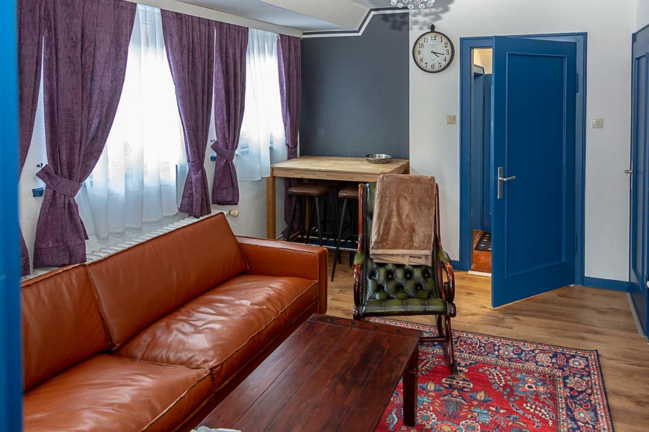 Altes Pastorat Am Husumer Hafen Apartman Husum  Kültér fotó